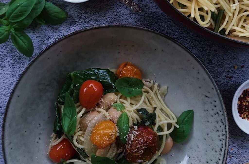 Meatless Monday Butter Bean & Silverbeet Pasta with Balsamic Roasted Tomatoes